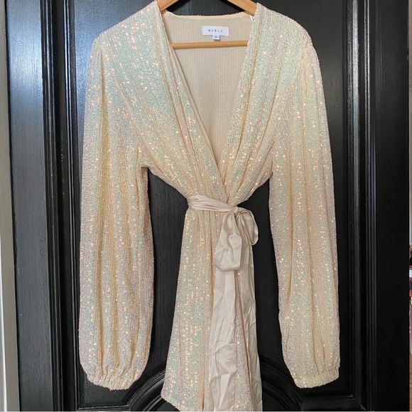 Wrap Sequin Mini Holiday Party Dress size Medium - Picture 2 of 6